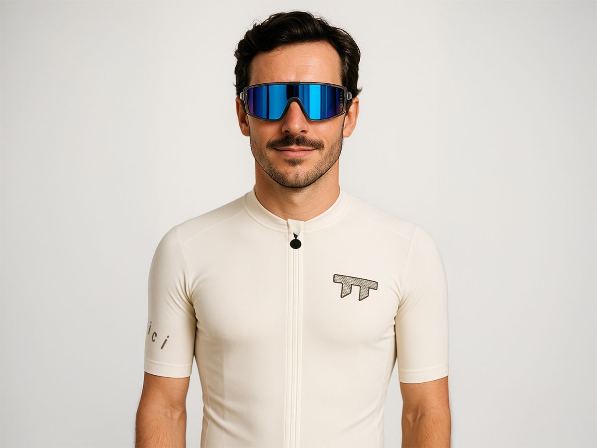 E-1 Cycling Sunglasses 騎行運動眼鏡 / 霧灰色+鏡面藍鏡片 (CAT3)