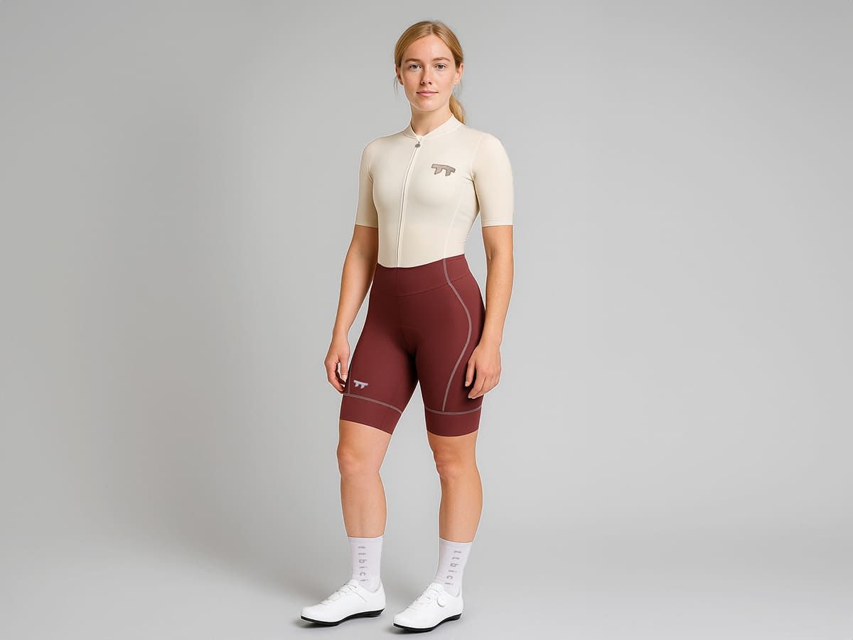 a Line Women's Cargo Bib Shorts 女款輕量口袋車褲 / 巧克力