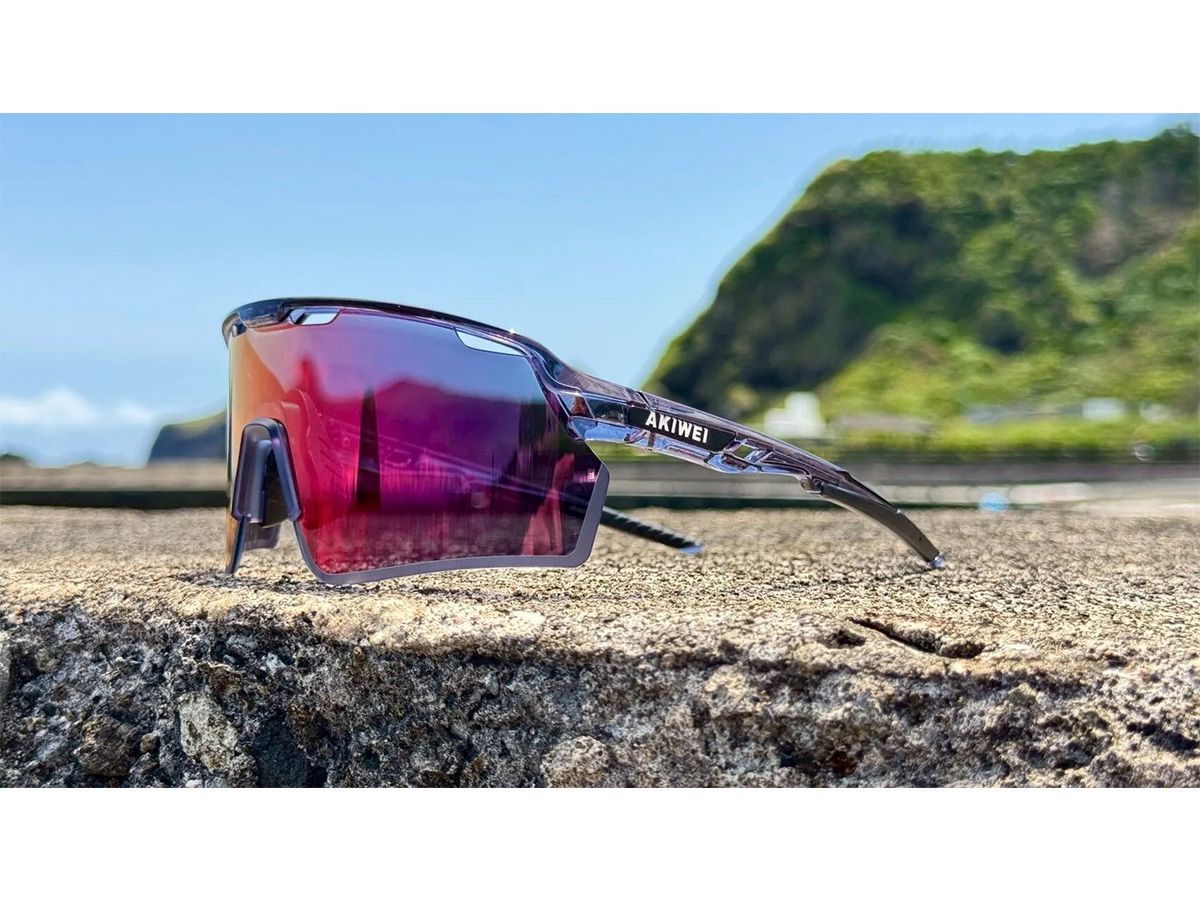 Akiwei Night Walker 夜行者-變色紅