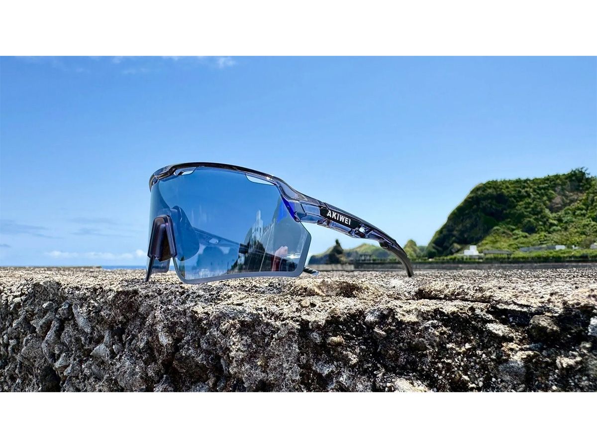 Akiwei Night Walker 夜行者-變色銀