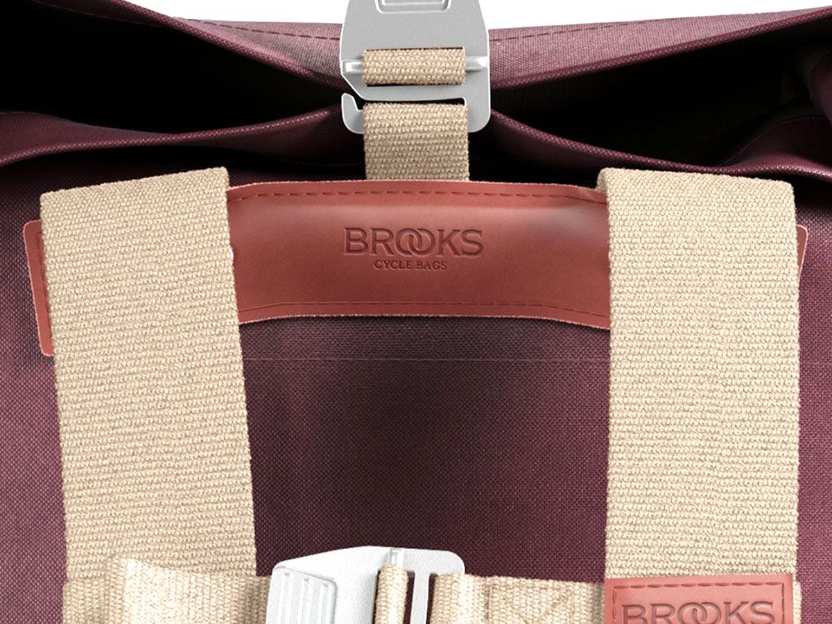 Brooks PICKWICK 帆布後背包(26L) 暗紅/紫紅