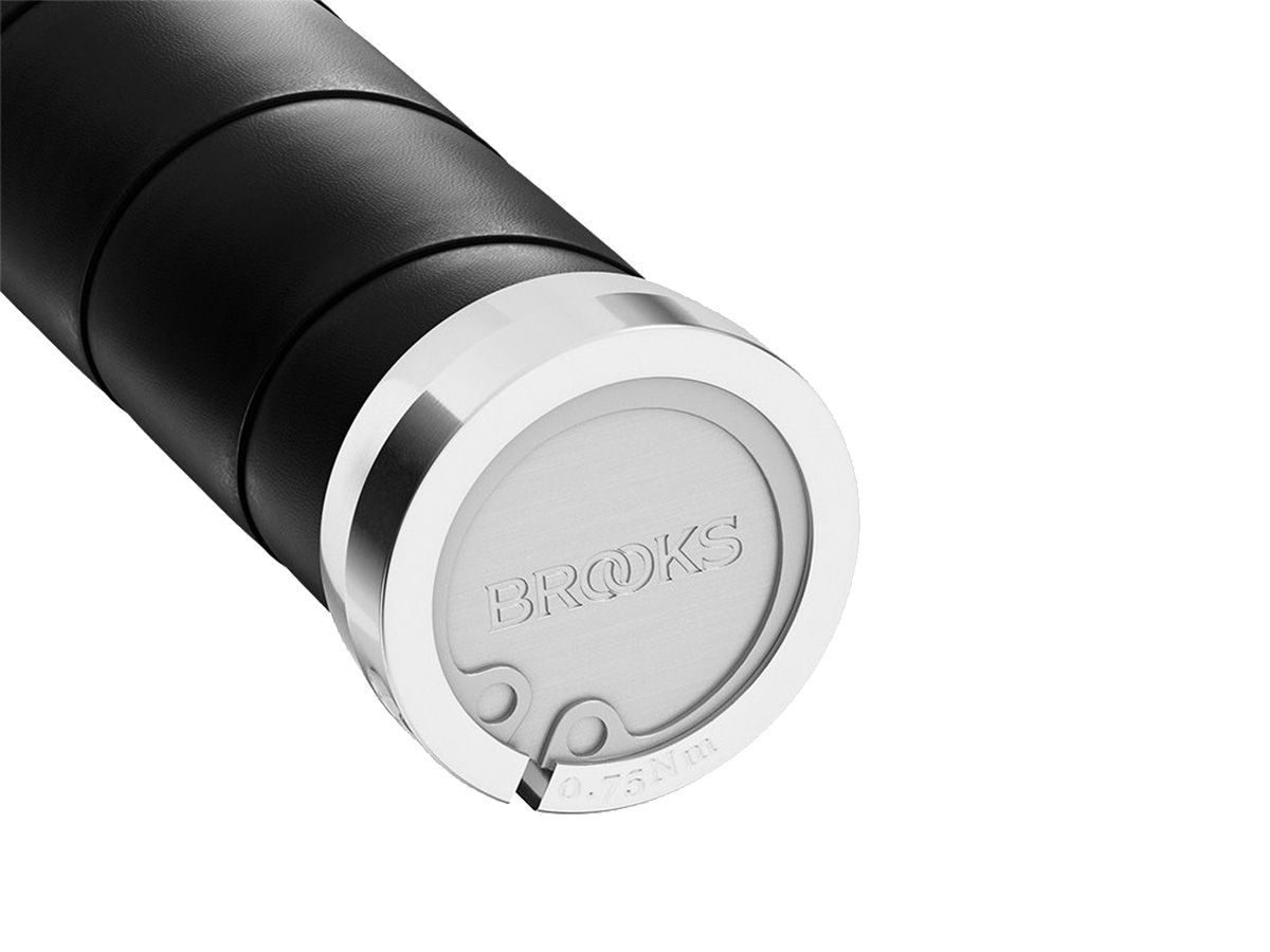 Brooks Slender 皮革手握 130/130 黑色