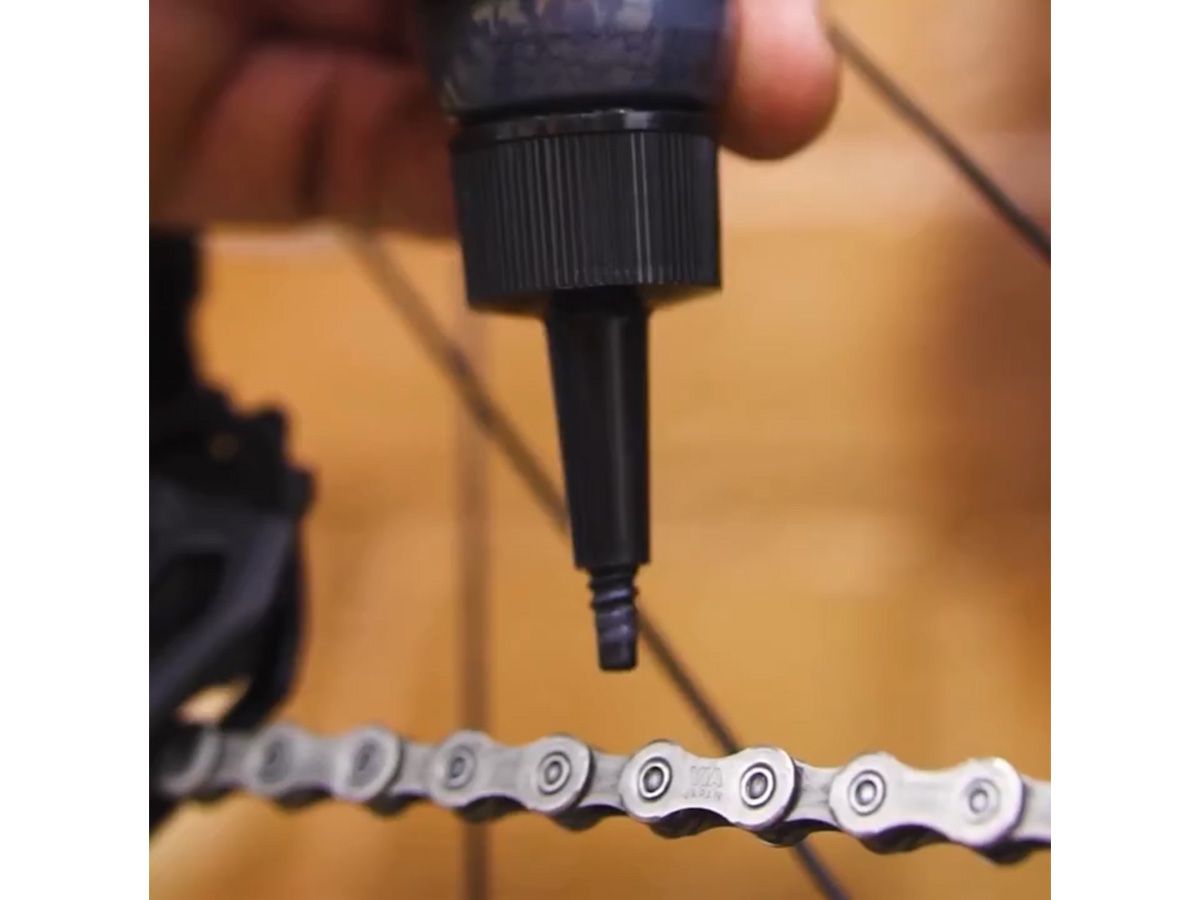 Dynamic 速度藥水蠟性鏈條油 50ml