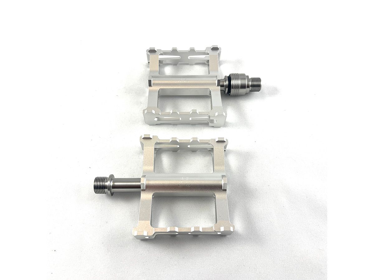 H&H 加大型快拆踏板/銀軸/銀踏板