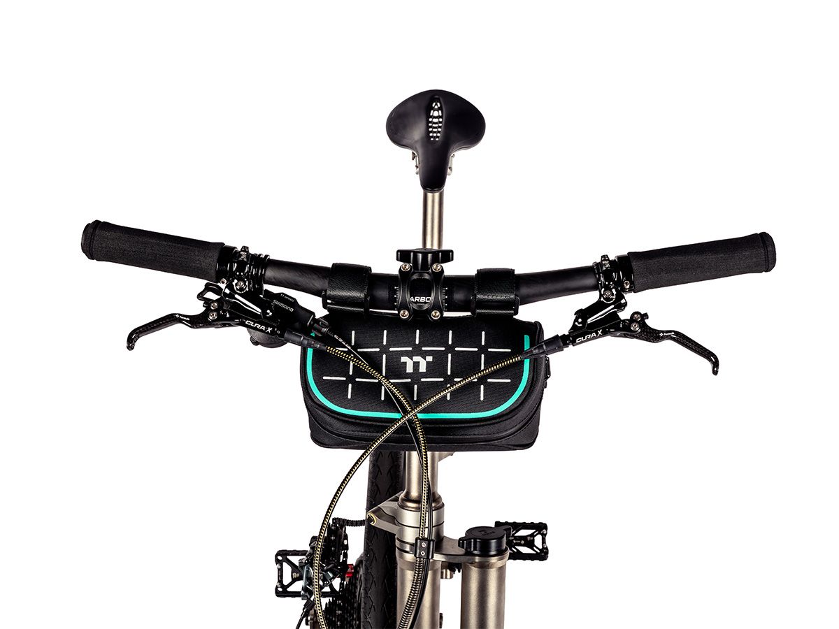 曜越 Thermaltake TT100 手把包 黑色