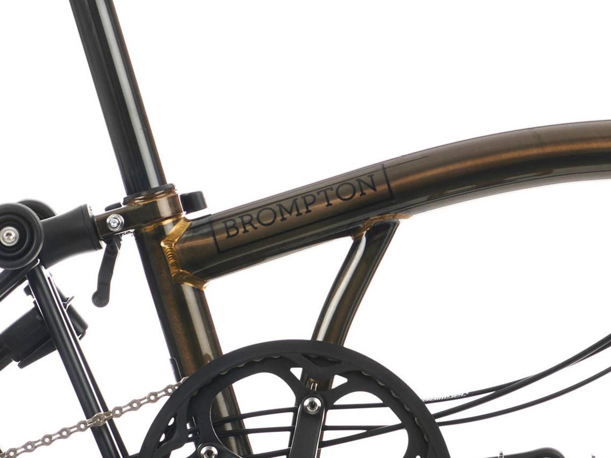 Brompton C Line - 2024 黑清漆 - M把6速/附後貨架