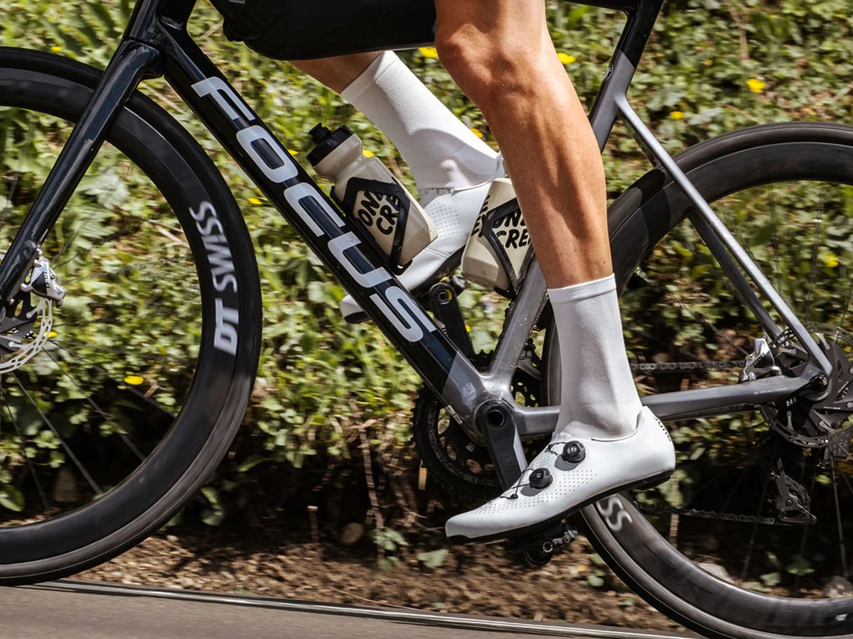 QUOC MONO 自行車襪 - 白色 M