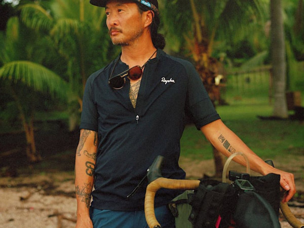 Rapha 男款 Explore 機能拉鏈領T恤 海軍藍 L