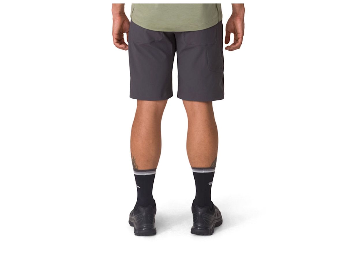 Rapha 男款 機能短褲 深灰色 W38 - L32