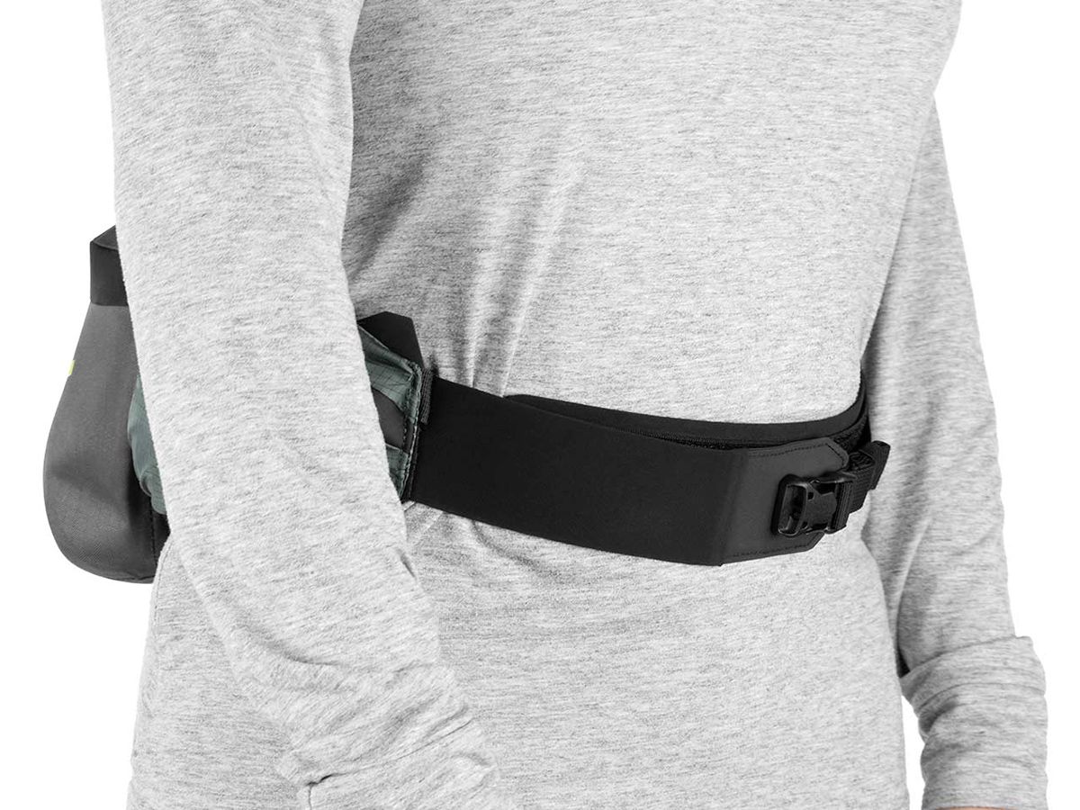 Apidura Backcountry 防水腰包 (2.5L)