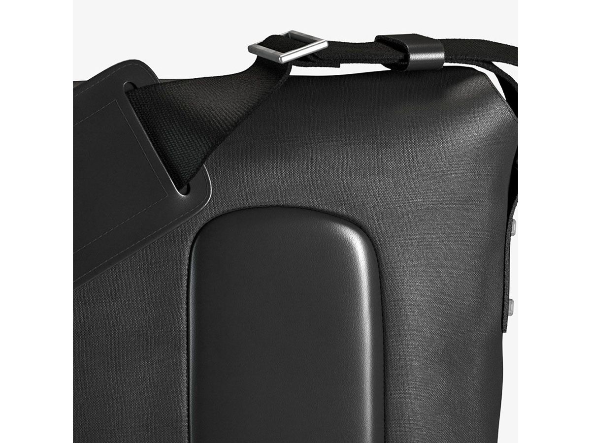 Brooks Barbican 帆布側背包 13L 黑色