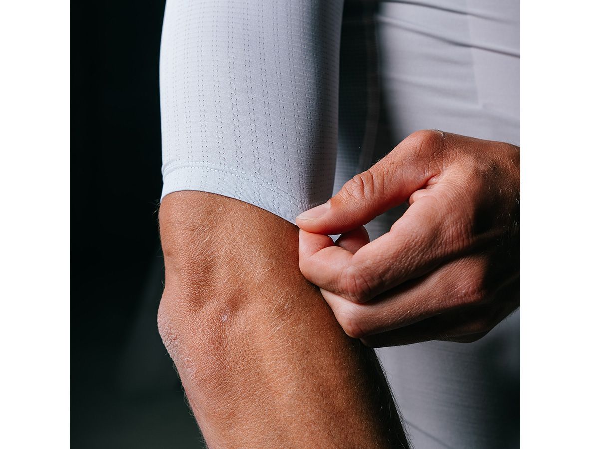 The Service Course Men's Engineered Short Sleeve Jersey 男款短袖車衣 - 米白色 L