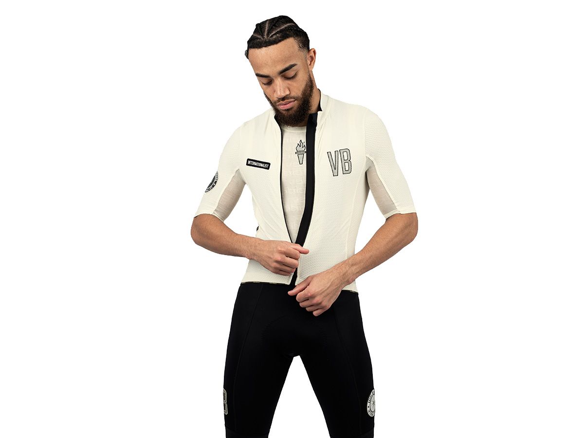 VB Internationalist 男款春夏車衣 奶油白 XS