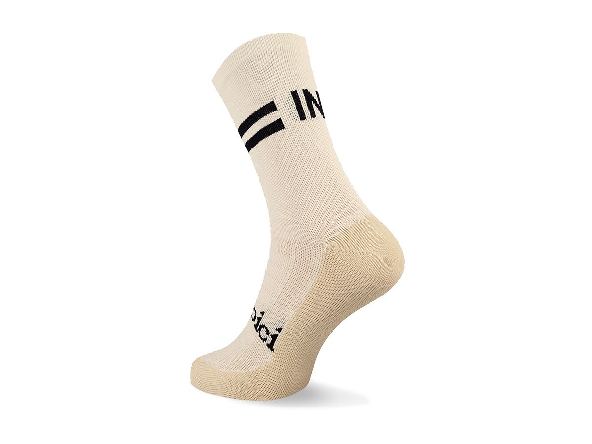 VB Internationalist Summer Socks 夏季車襪 白色