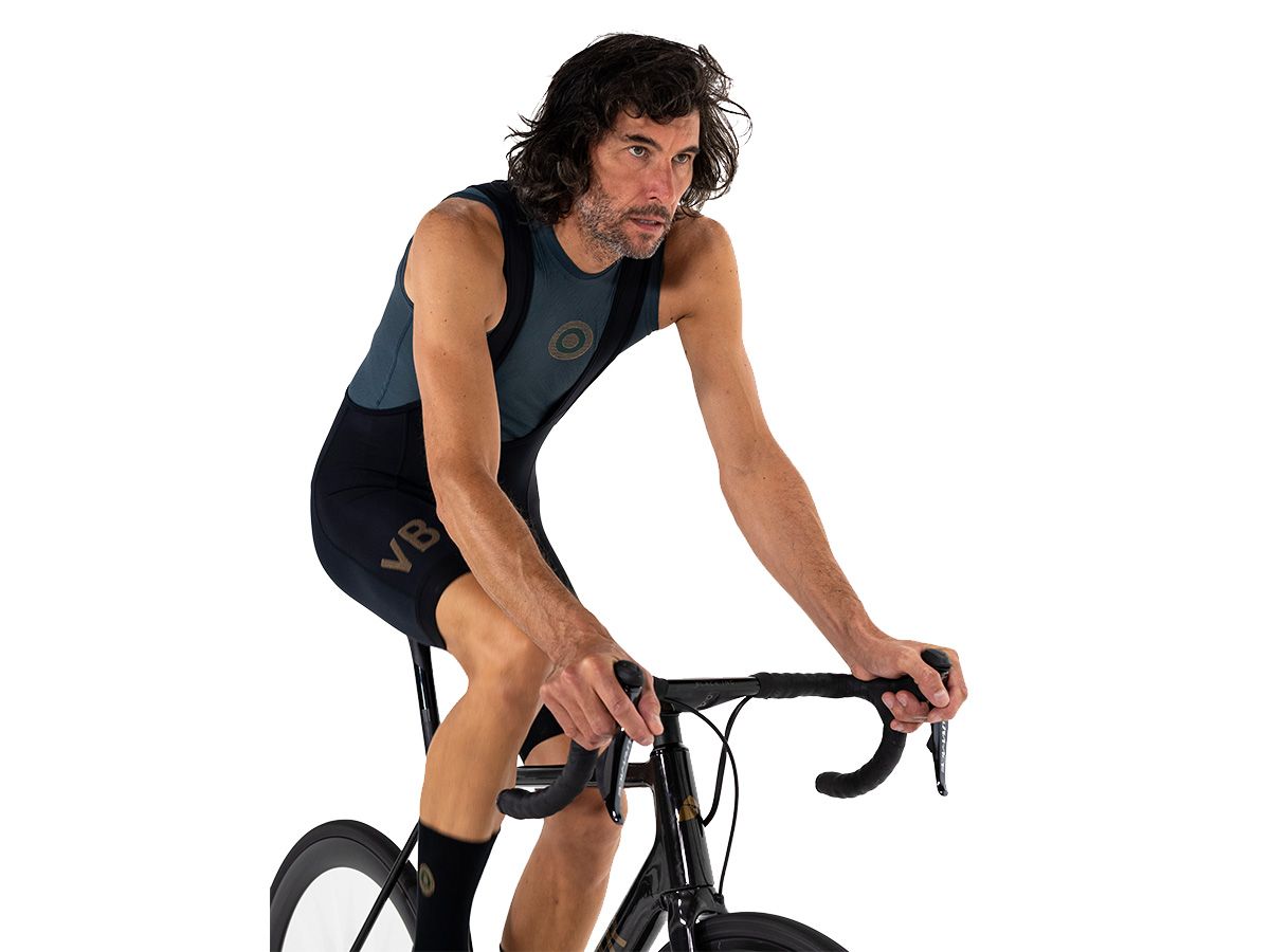 VB Modernist 男款車褲 灰綠色