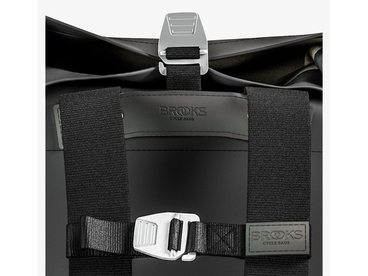 Brooks Pickwick Coated Remade 後背包 26L 黑色