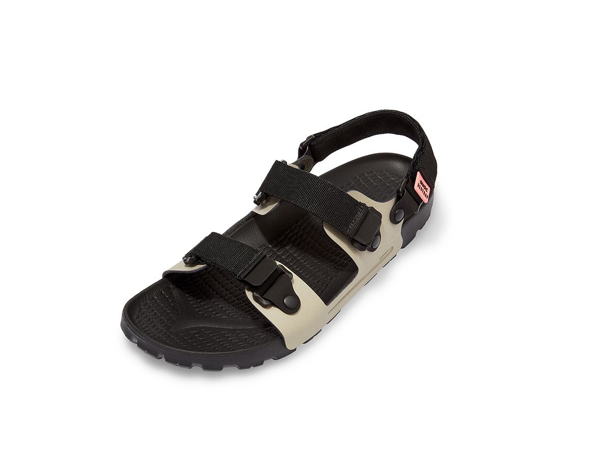 QUOC x Restrap 休閒涼鞋 - 沙色 EU39