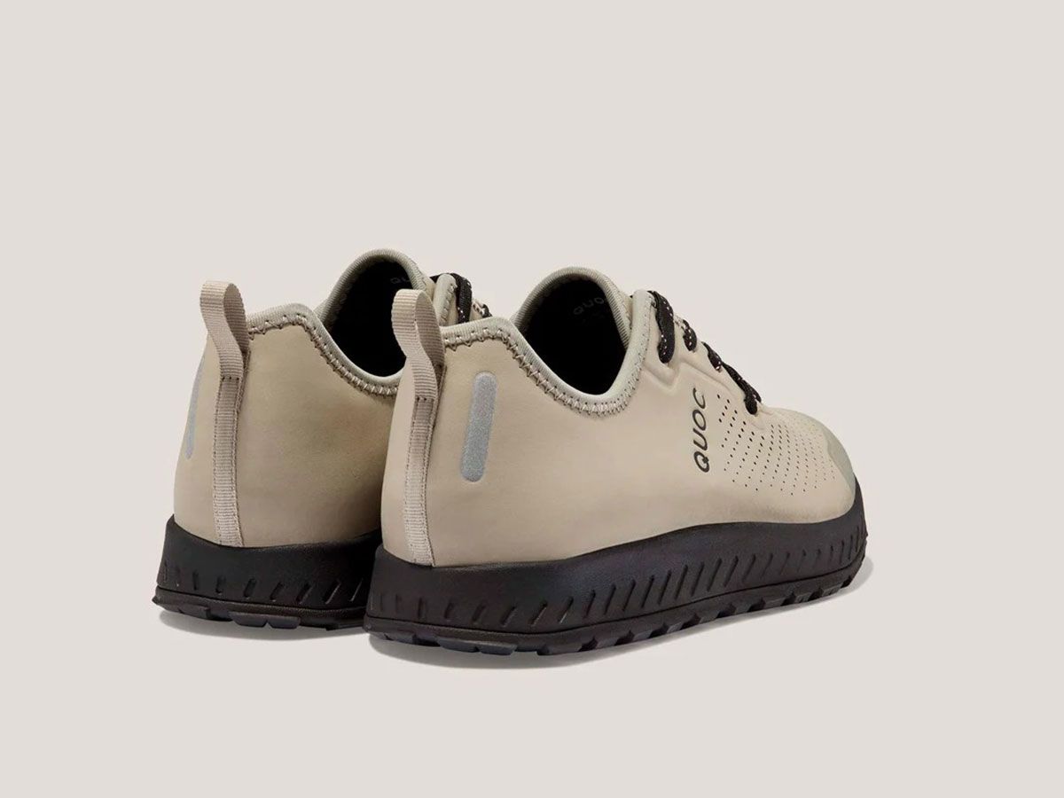 QUOC WEEKEND SAND 沙色 休閒車鞋 EU38