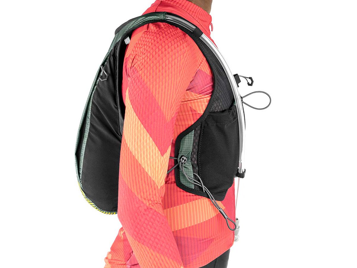 Apidura Racing 騎行水袋背心 S/M