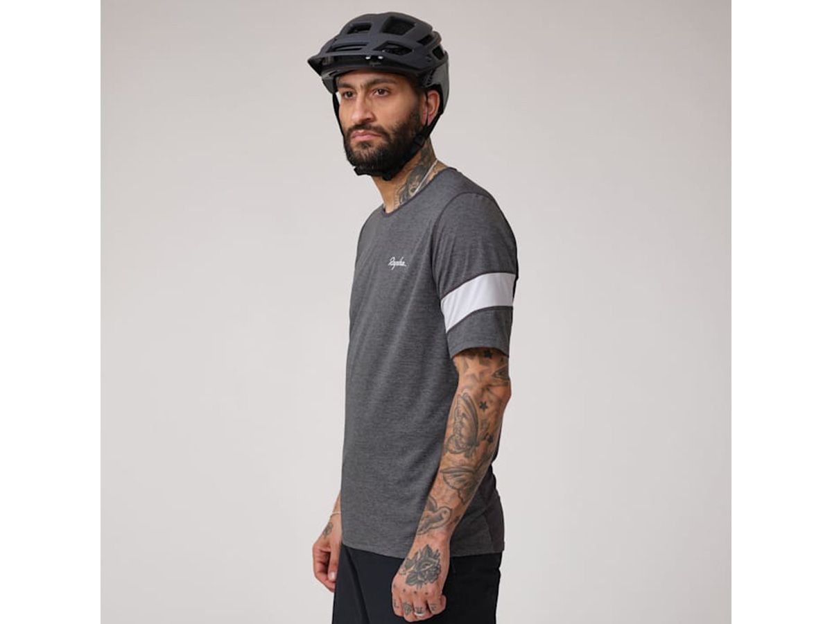 Rapha 男款 TRAIL 機能T恤 淺灰色
