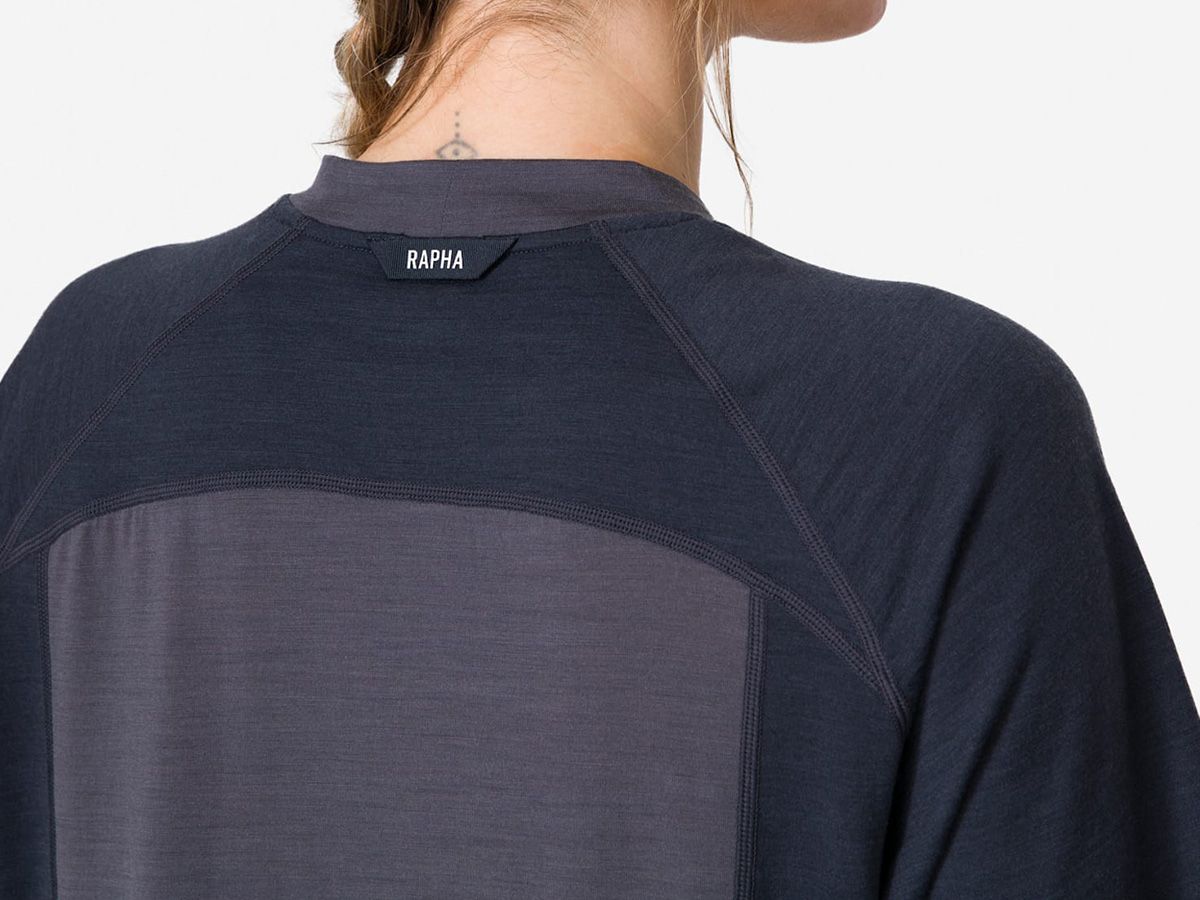 Rapha 女款 EXPLORE 機能美麗諾T恤 碳灰色 L